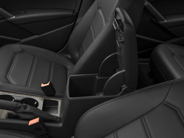 2016 Volkswagen Passat V6 SEL Premium