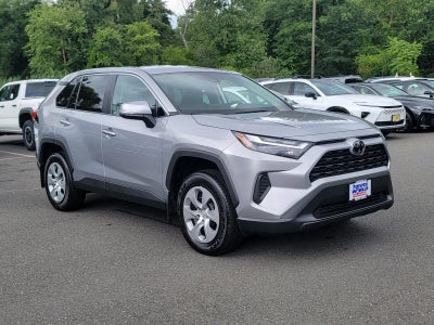2023 Toyota RAV4 LE