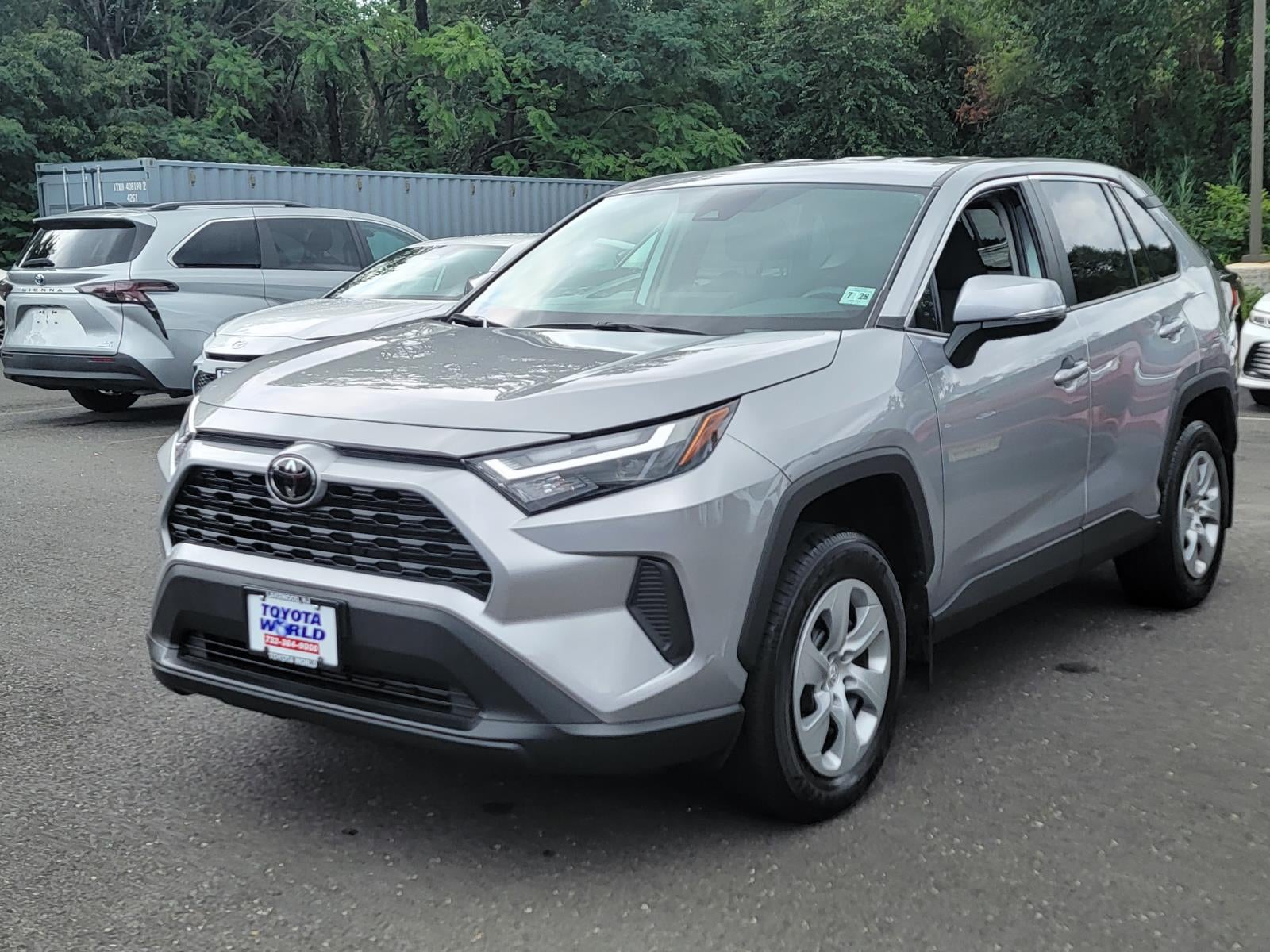2023 Toyota RAV4 LE
