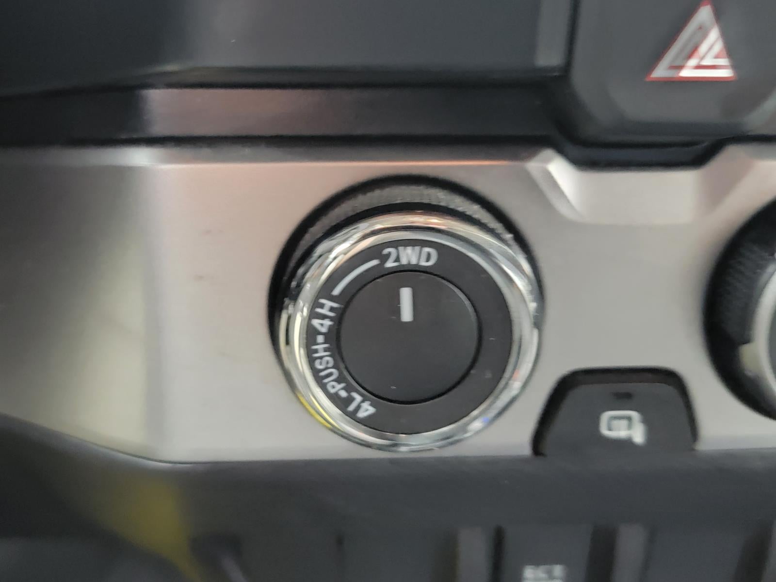 2022 Toyota Tacoma 4WD SR5