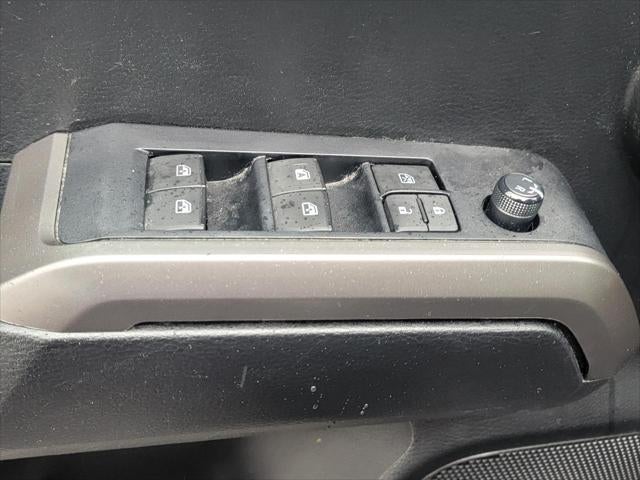 2022 Toyota Tacoma 4WD SR5