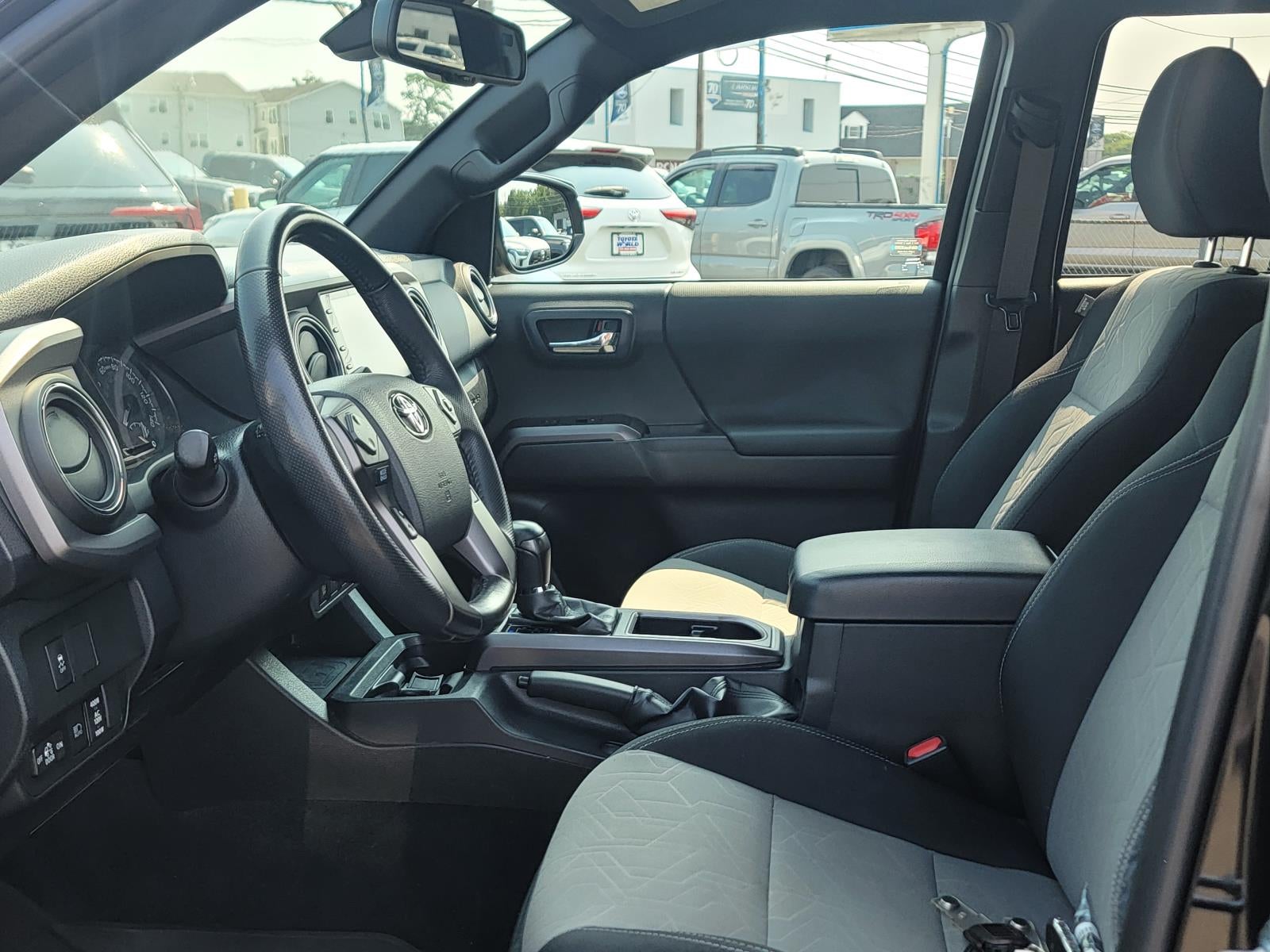 2023 Toyota Tacoma 4WD TRD Off-Road