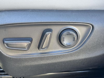 2024 Toyota Sienna XLE FWD 8-Passenger (Natl)