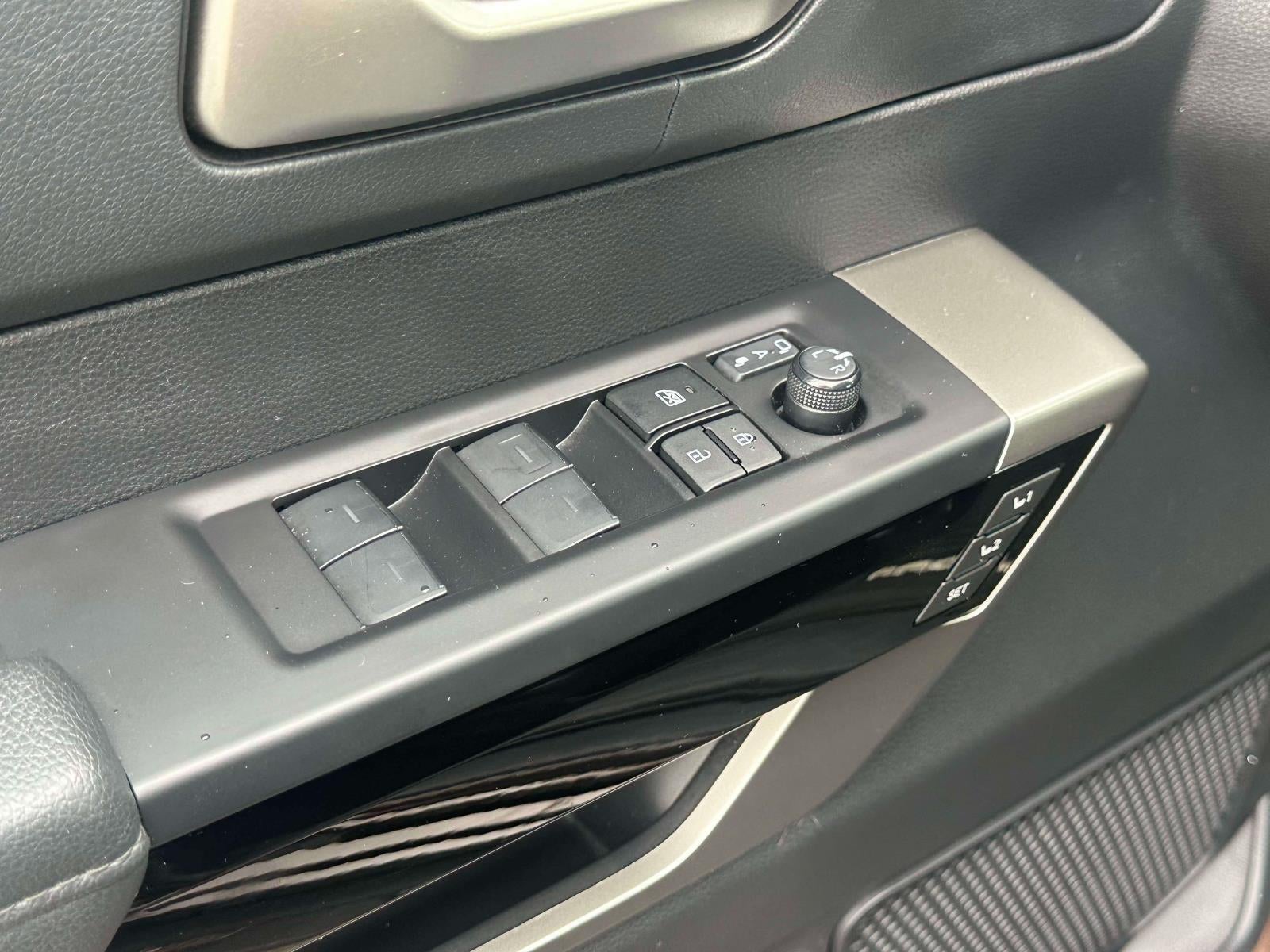 2023 Toyota Tundra 4WD Limited CrewMax 6.5' Bed (Natl)