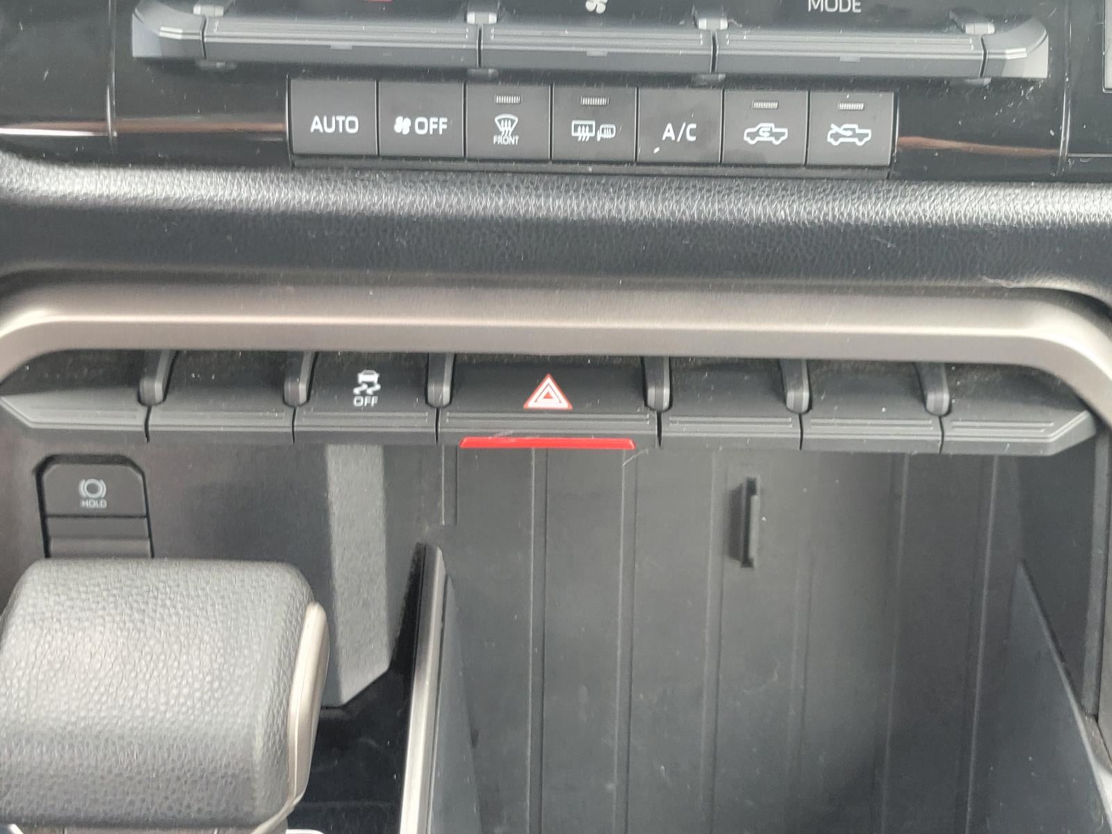 2022 Toyota Tundra 4WD SR5