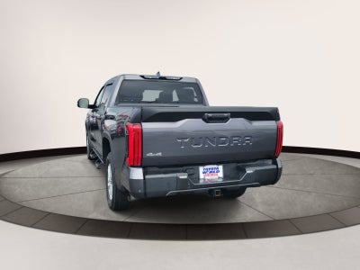 2022 Toyota Tundra 4WD SR5