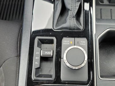 2022 Toyota Tundra 4WD SR5