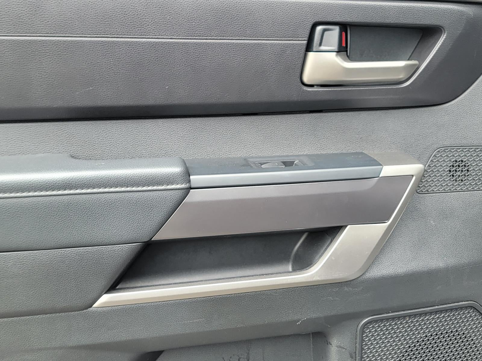 2023 Toyota Tundra 4WD SR5