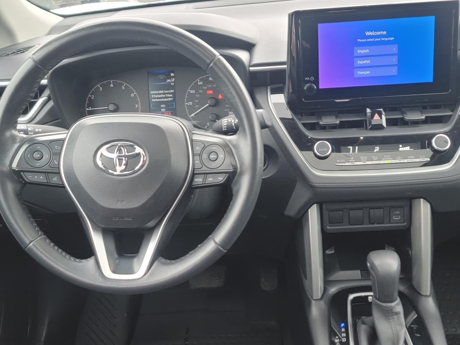 2024 Toyota Corolla Cross LE