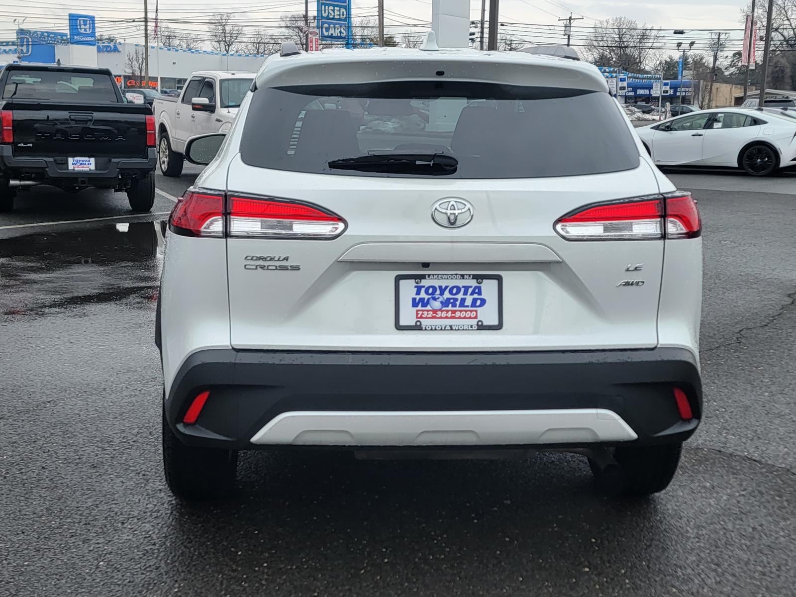 2024 Toyota Corolla Cross LE