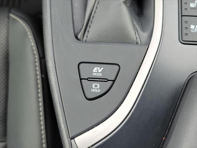 2023 Lexus UX 250h Premium