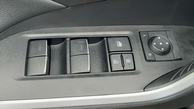 2025 Toyota RAV4 XLE AWD (Natl)