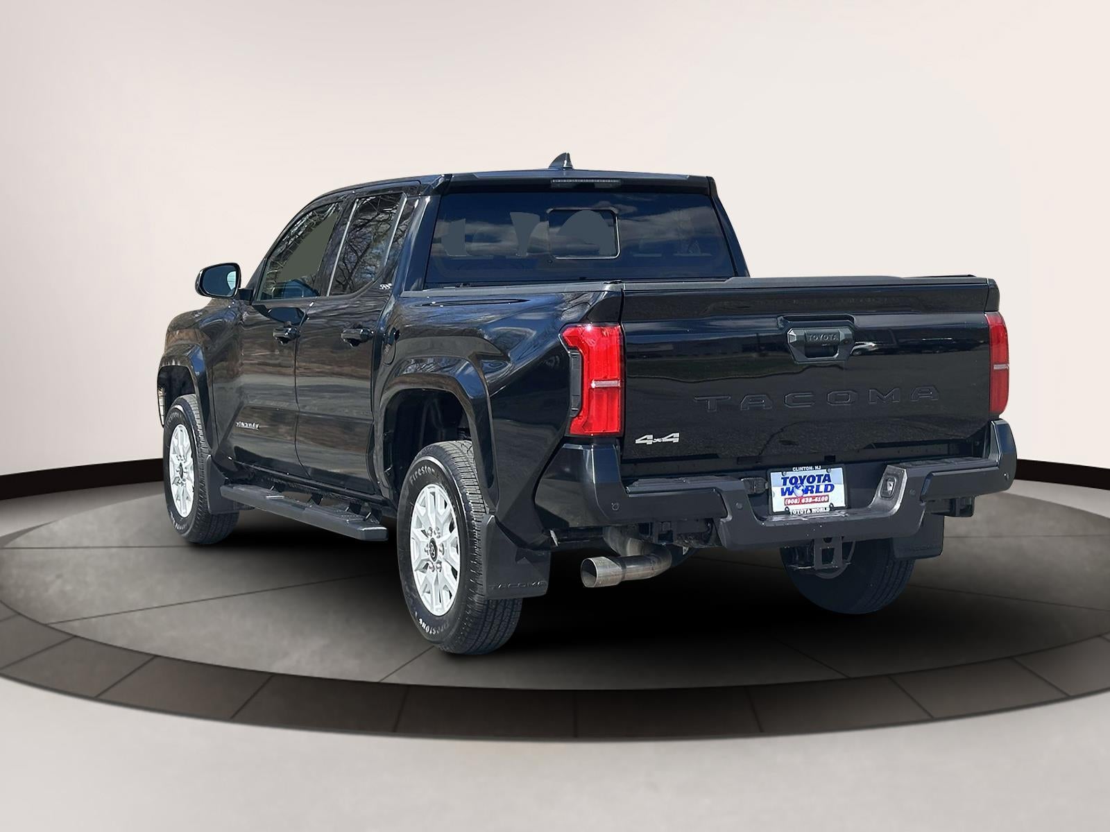 2025 Toyota Tacoma 4WD SR Double Cab 5' Bed AT (Natl)