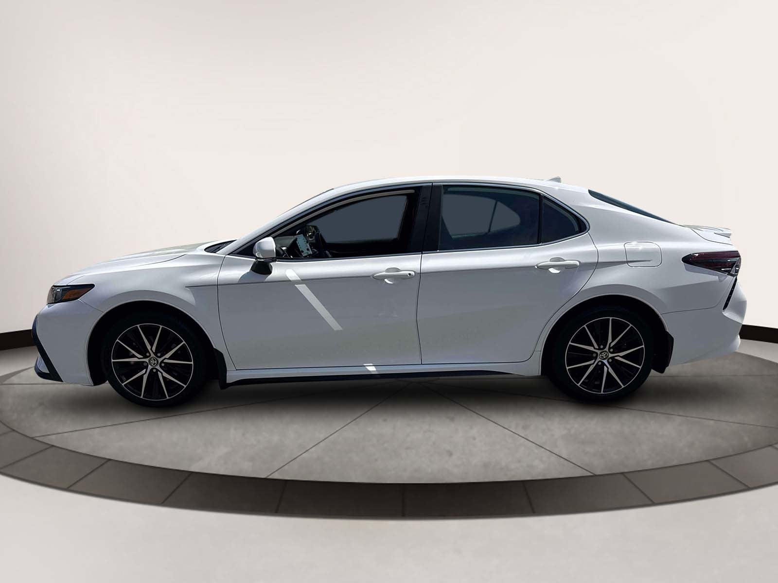 2024 Toyota Camry SE Auto (Natl)