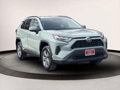 2022 Toyota RAV4 Hybrid XLE AWD (Natl)