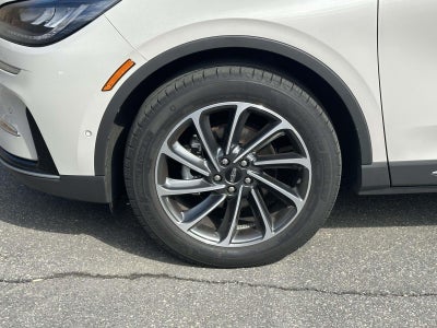 2023 Lincoln Corsair Standard AWD