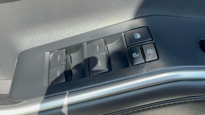 2021 Toyota Highlander XLE AWD (Natl)