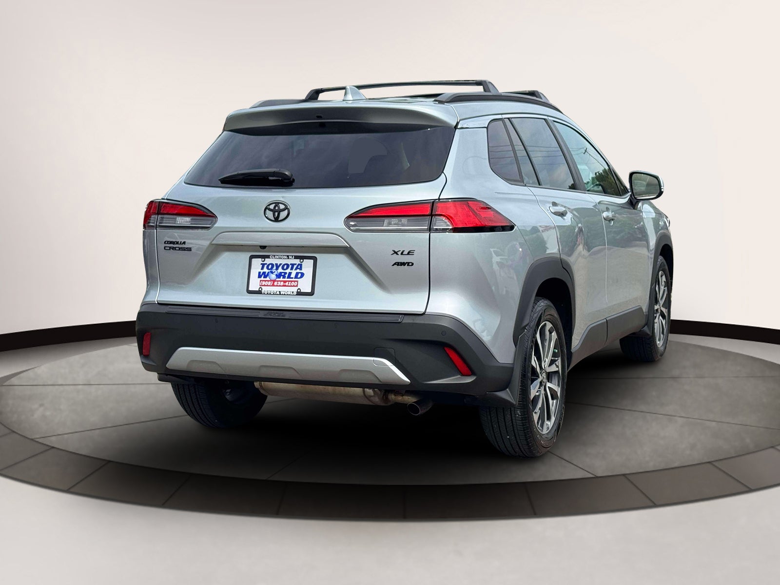 2023 Toyota Corolla Cross XLE 4WD (Natl)