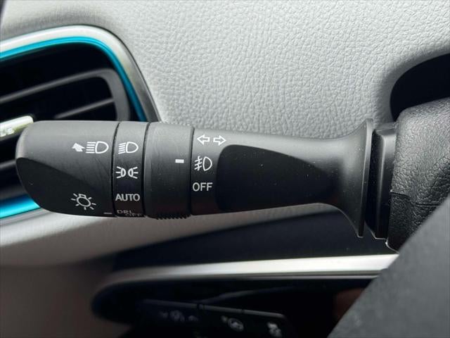 2018 Toyota Prius Prime Advanced (Natl)