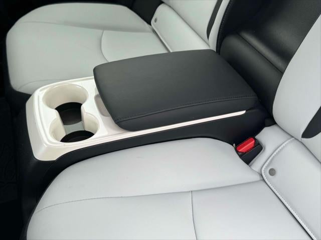 2018 Toyota Prius Prime Advanced (Natl)