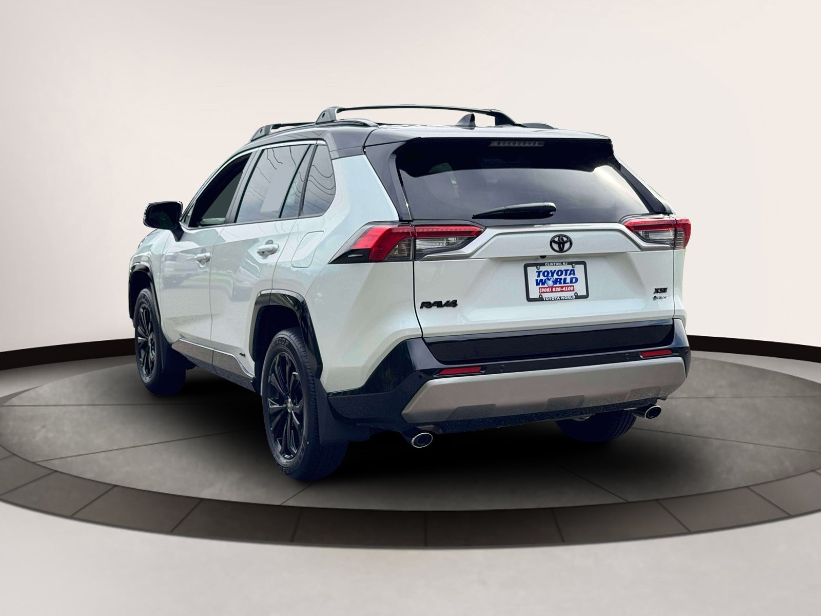 2025 Toyota RAV4 Hybrid XSE AWD (Natl)