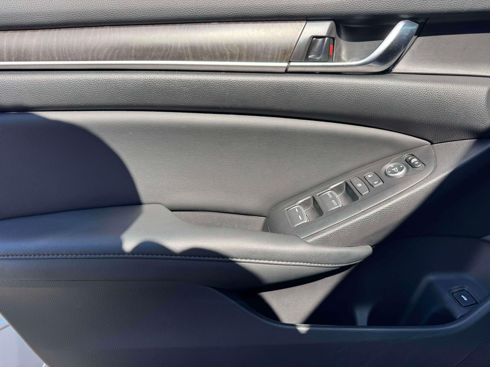 2021 Honda Accord Hybrid EX Sedan