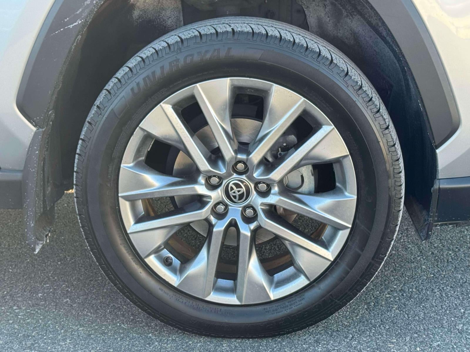 2021 Toyota RAV4 XLE Premium AWD (Natl)