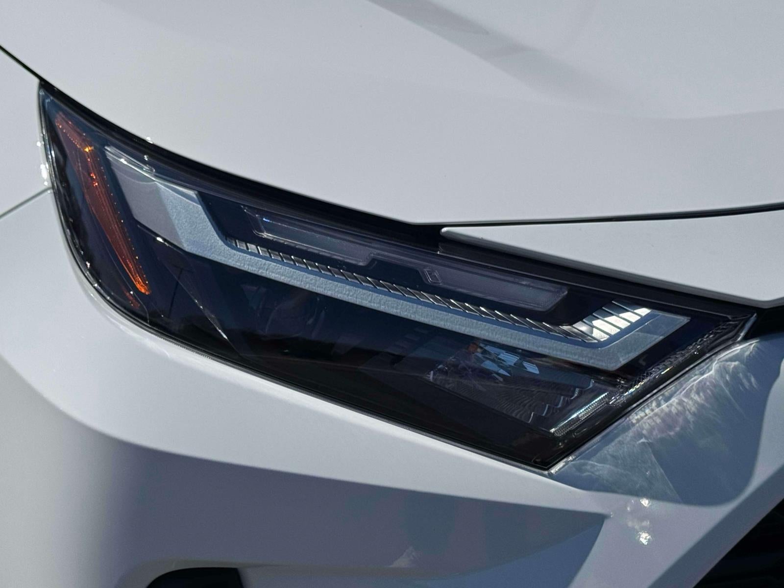 2025 Toyota RAV4 LE AWD (Natl)