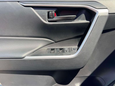 2024 Toyota RAV4 Hybrid LE AWD (Natl)