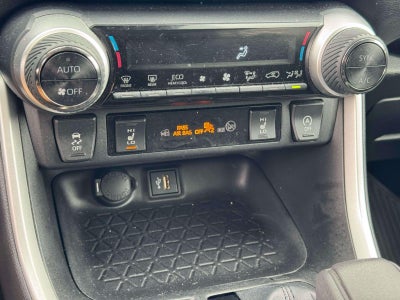 2023 Toyota RAV4 XLE AWD (Natl)