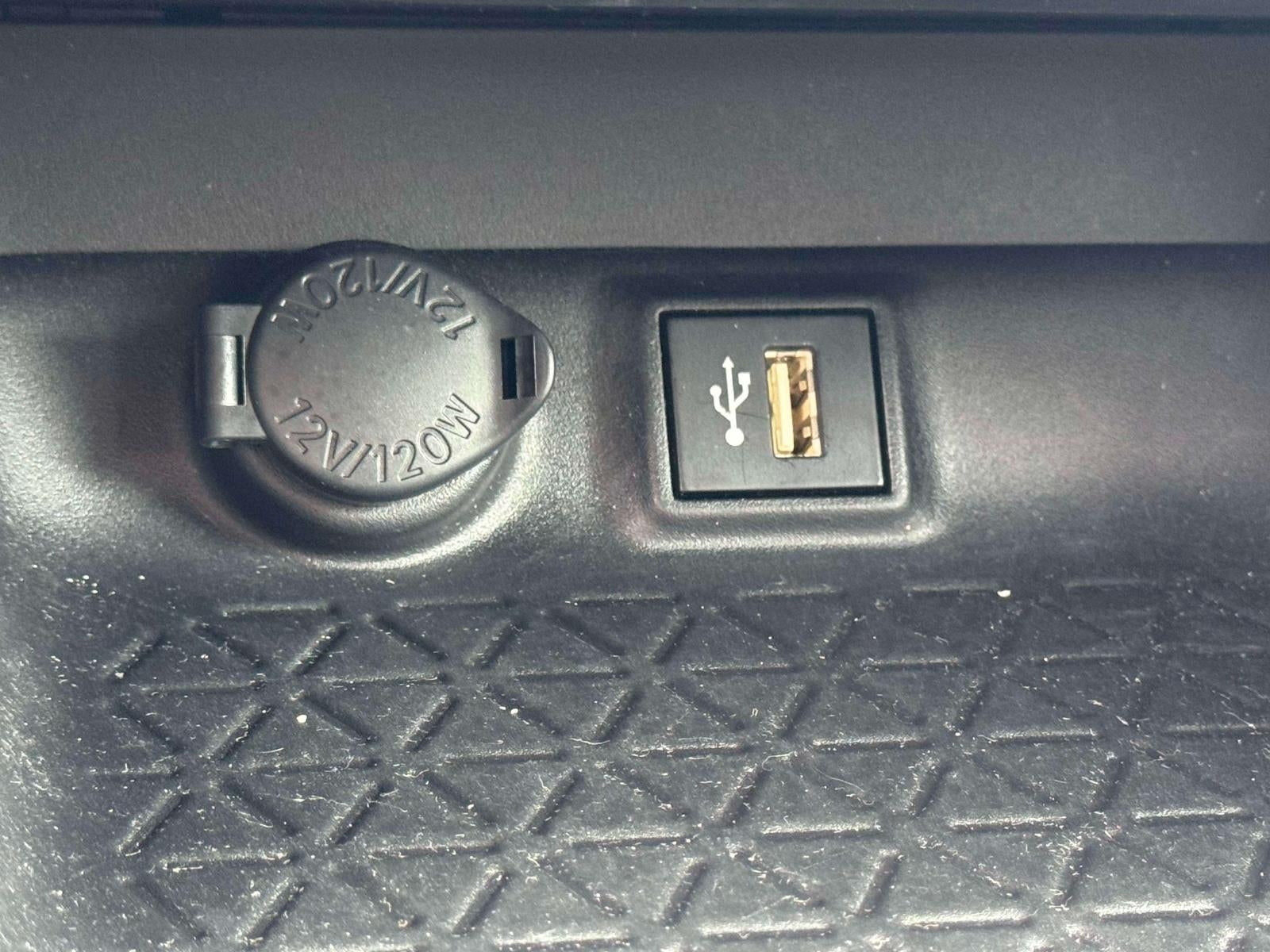 2023 Toyota RAV4 XLE AWD (Natl)