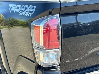 2023 Toyota Tacoma 4WD TRD Sport Double Cab 5' Bed V6 AT (Natl)
