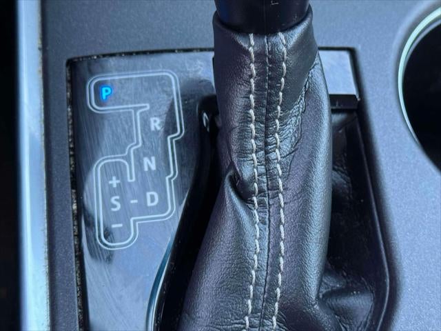 2017 Toyota Camry XLE V6 Auto (Natl)