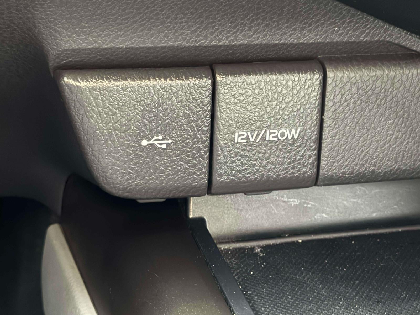 2023 Toyota Camry LE Auto AWD (Natl)