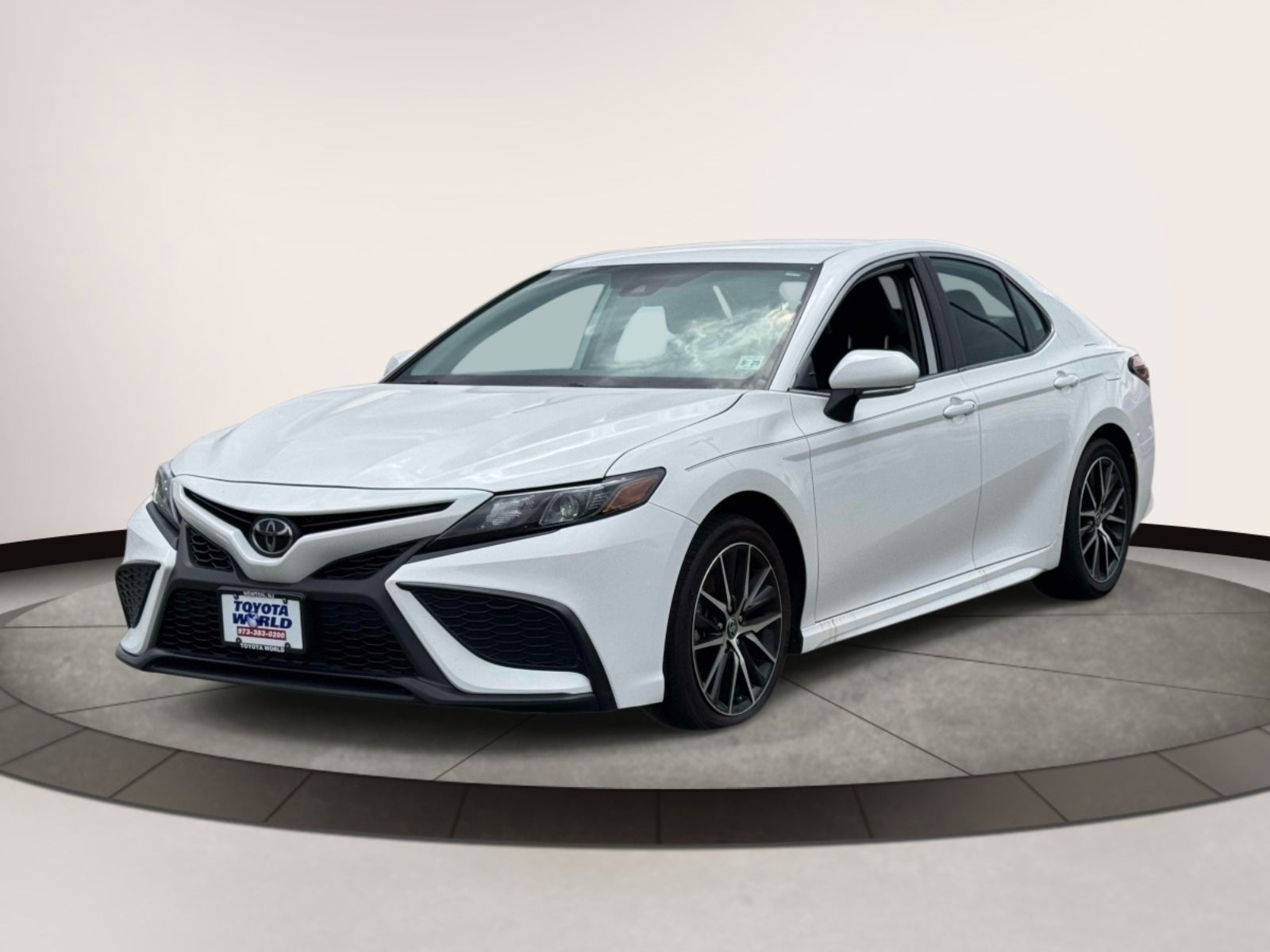 2024 Toyota Camry SE Auto AWD (Natl)