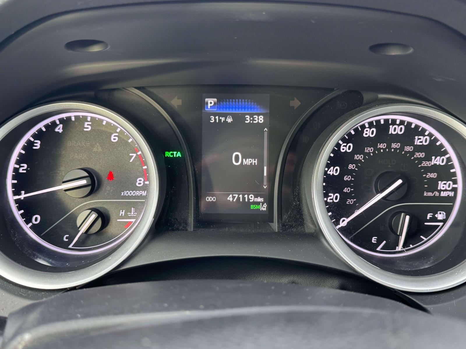 2022 Toyota Camry LE Auto (Natl)