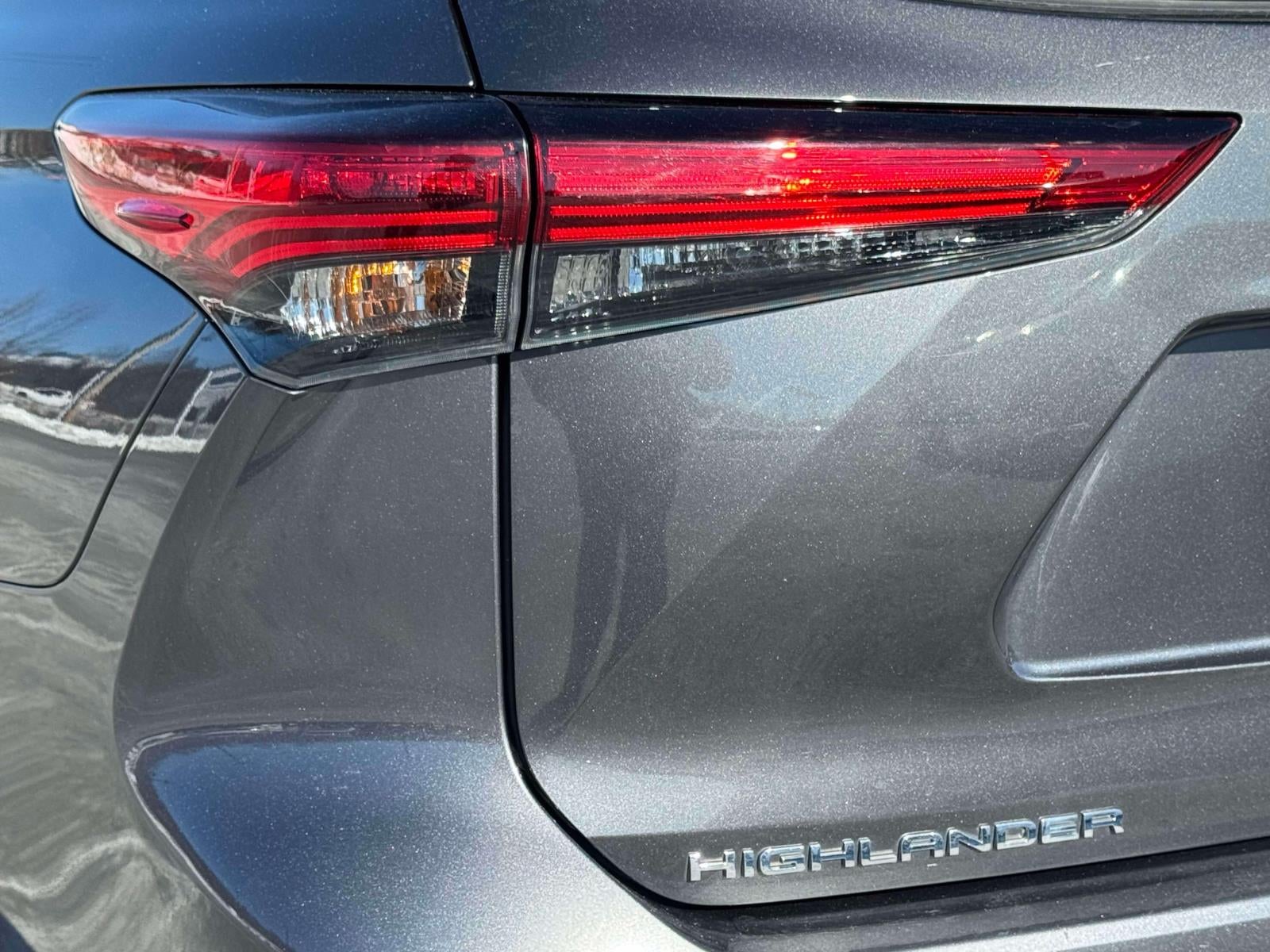 2022 Toyota Highlander XLE AWD (Natl)