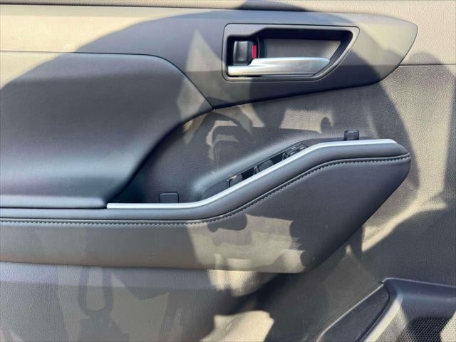 2025 Toyota Highlander Hybrid XLE AWD (Natl)