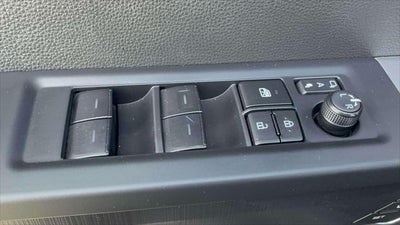 2025 Toyota Tundra 4WD Platinum Hybrid CrewMax 5.5' Bed (Natl)