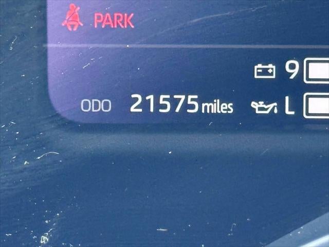 2025 Toyota Tundra 4WD Platinum Hybrid CrewMax 5.5' Bed (Natl)