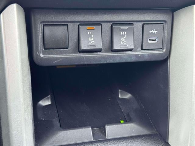 2024 Toyota Corolla Cross XLE 4WD (Natl)