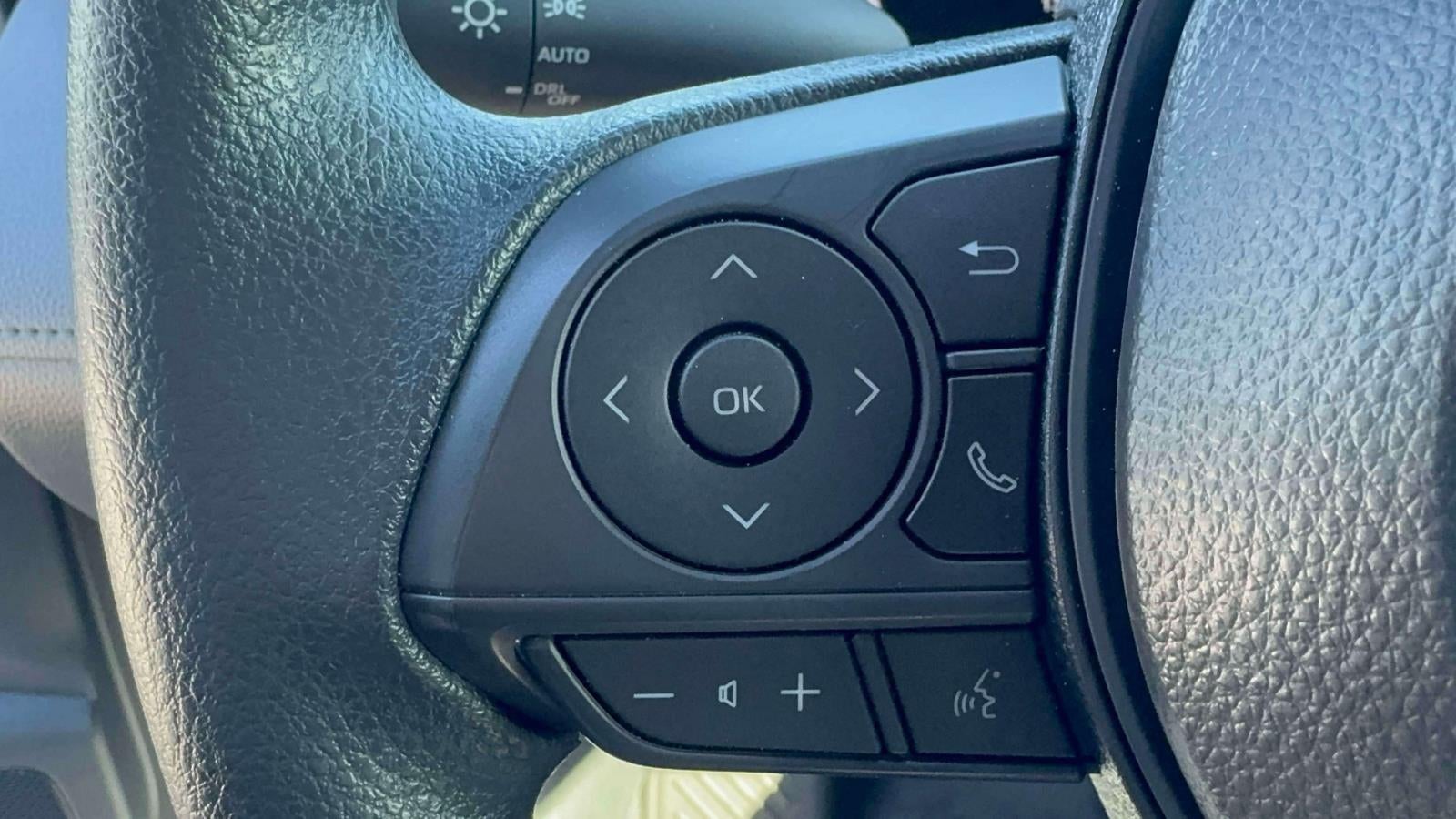 2026 Toyota Corolla Cross Hybrid S 4WD (Natl)