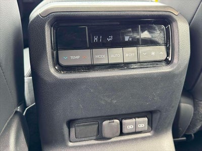 2025 Toyota Land Cruiser 4WD (Natl)