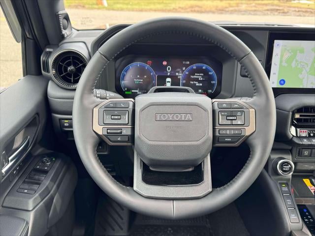 2025 Toyota Land Cruiser 4WD (Natl)