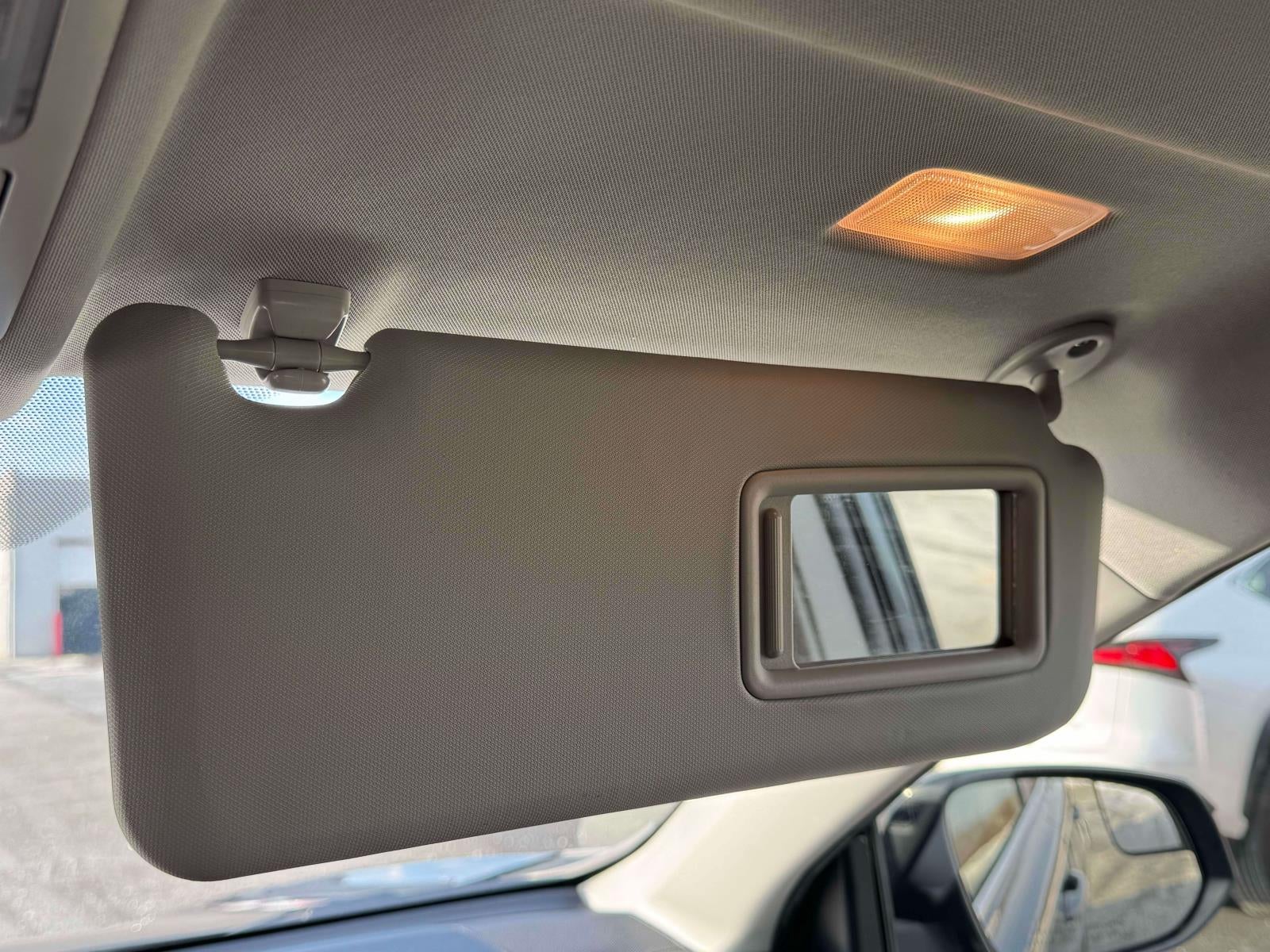 2018 Toyota RAV4 LE AWD (Natl)