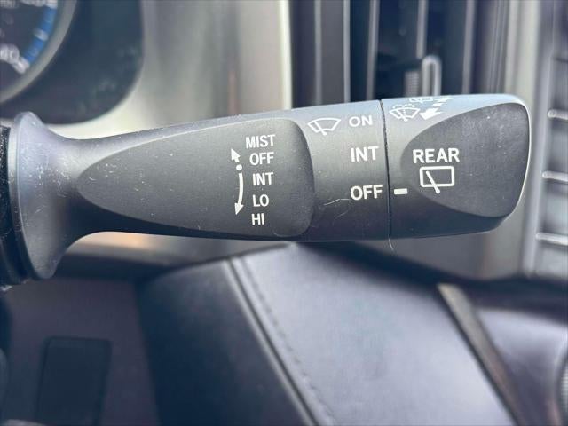 2018 Toyota RAV4 LE AWD (Natl)