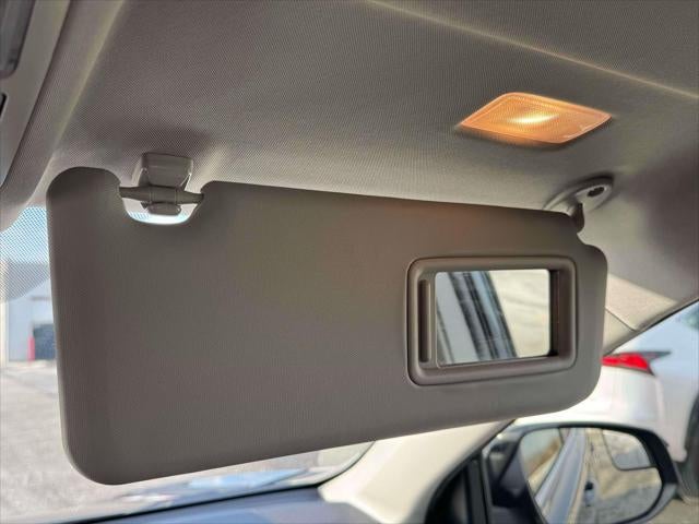 2018 Toyota RAV4 LE AWD (Natl)