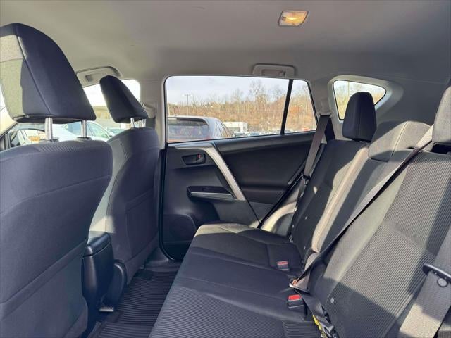 2018 Toyota RAV4 LE AWD (Natl)