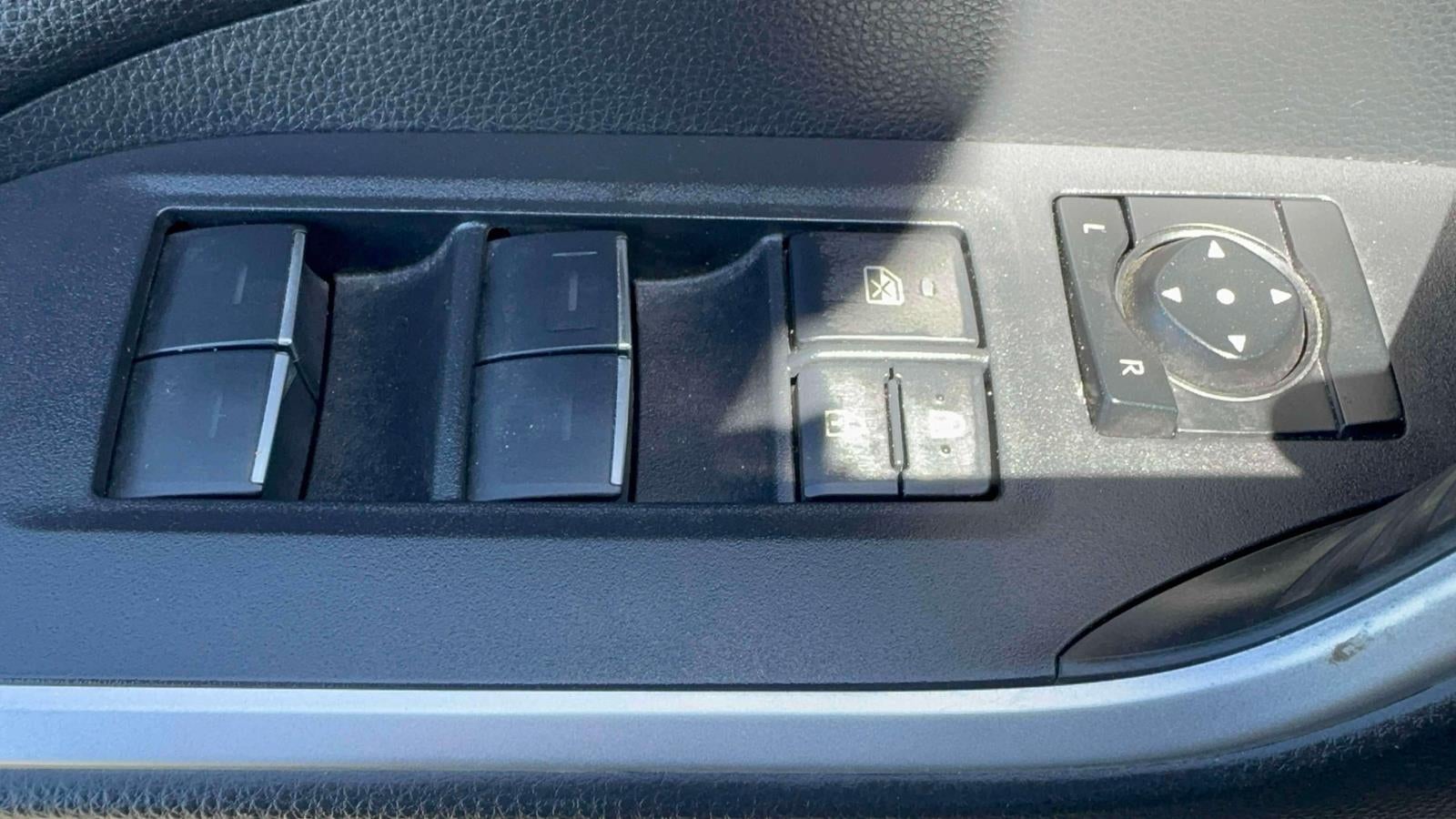 2024 Toyota RAV4 Prime XSE (Natl)