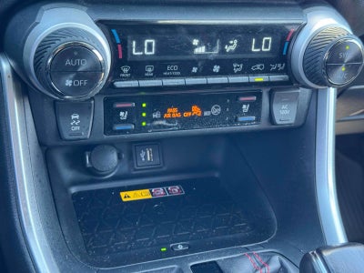 2024 Toyota RAV4 Prime XSE (Natl)